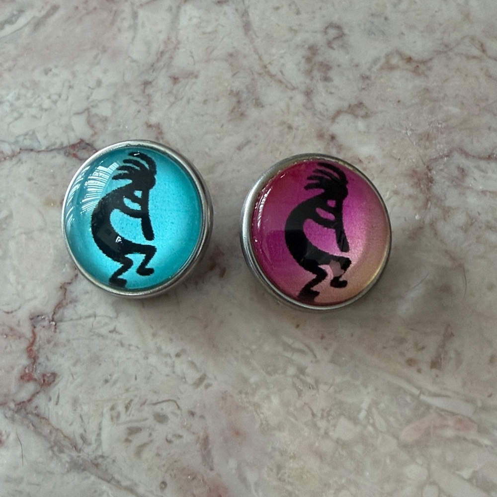 EUC~Set Of 2 18~20 MM Snap Musician Charms~Teal & Hot Pink